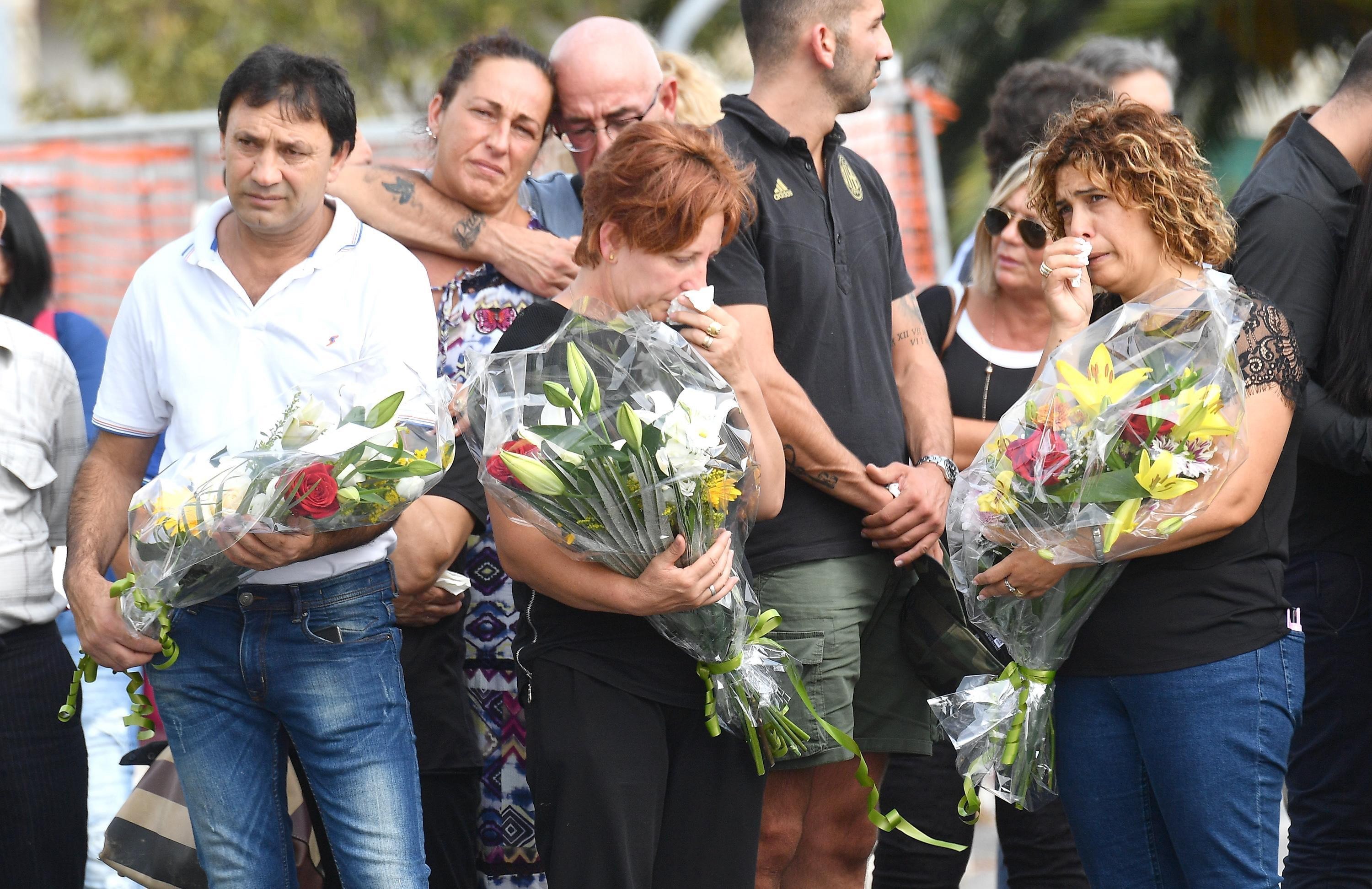 Génova recuerda a víctimas del puente Morandi un mes después de tragedia
