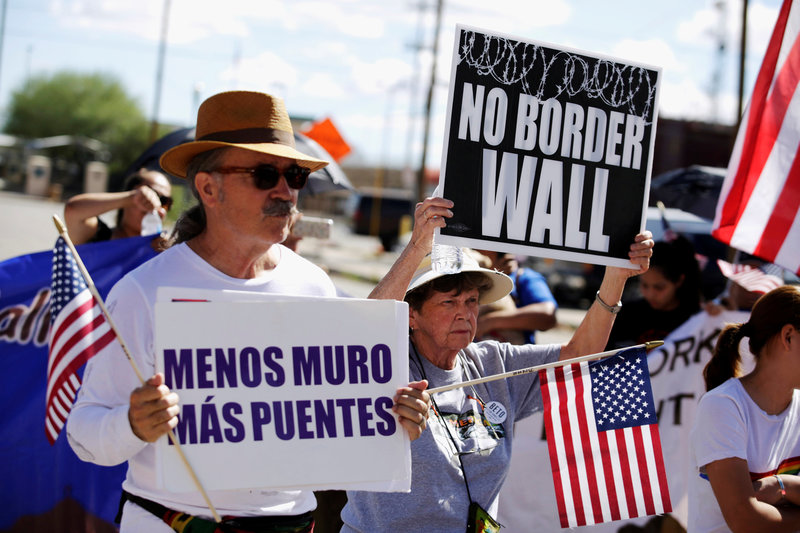 protestan construccion muro fronterizo paso texas