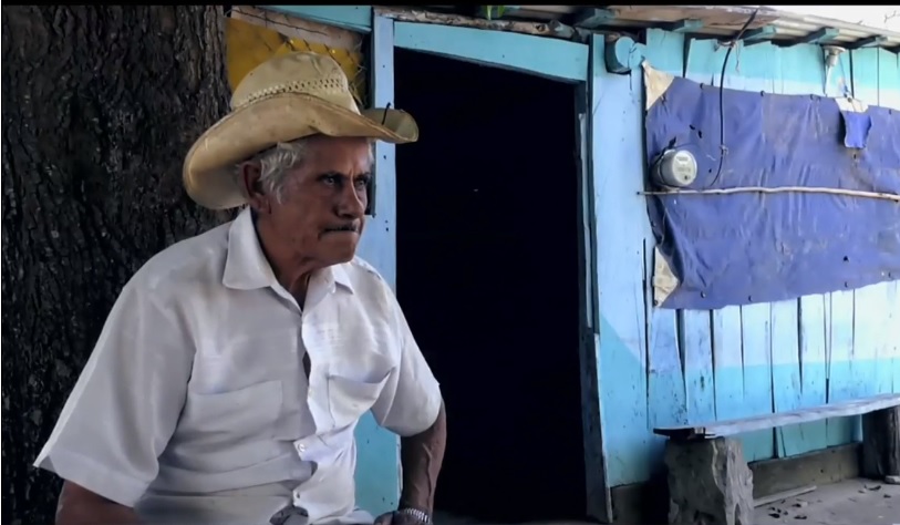 Sismo en Chiapas mantiene a damnificados en casas improvisadas