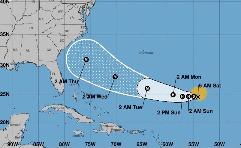 Tormenta tropical 'Florence' se convertirá en huracán el domingo en medio Atlántico
