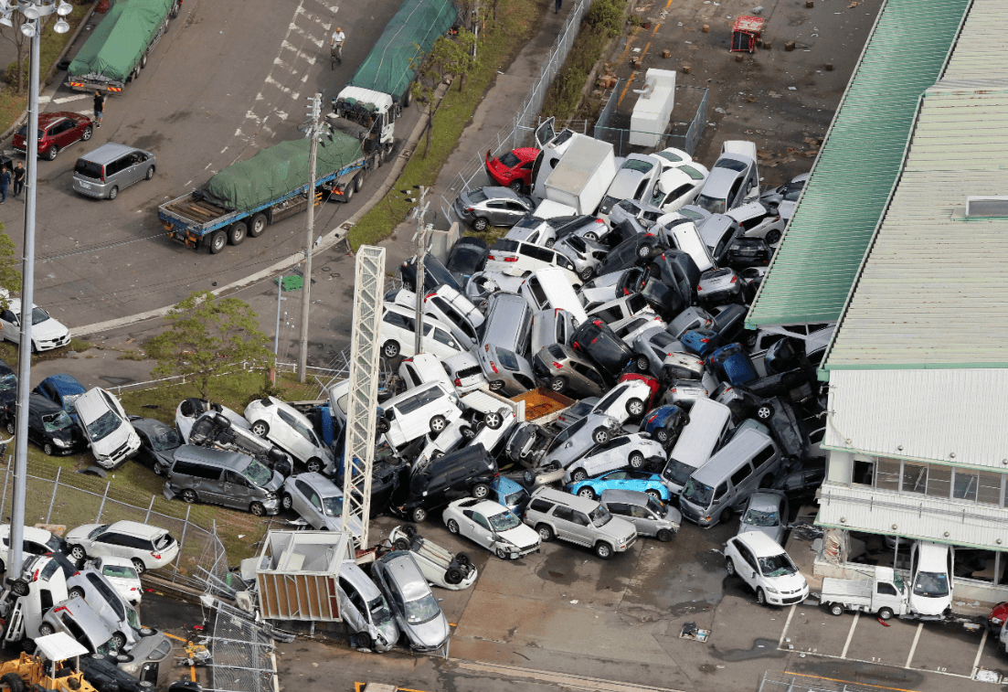 Japón intenta recuperarse de la devastación del tifón Jebi; once muertos