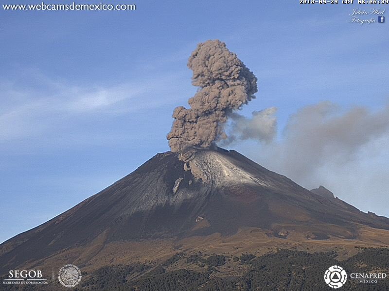 Ceniza volcánica del Popocatépetl cae en 9 delegaciones de CDMX