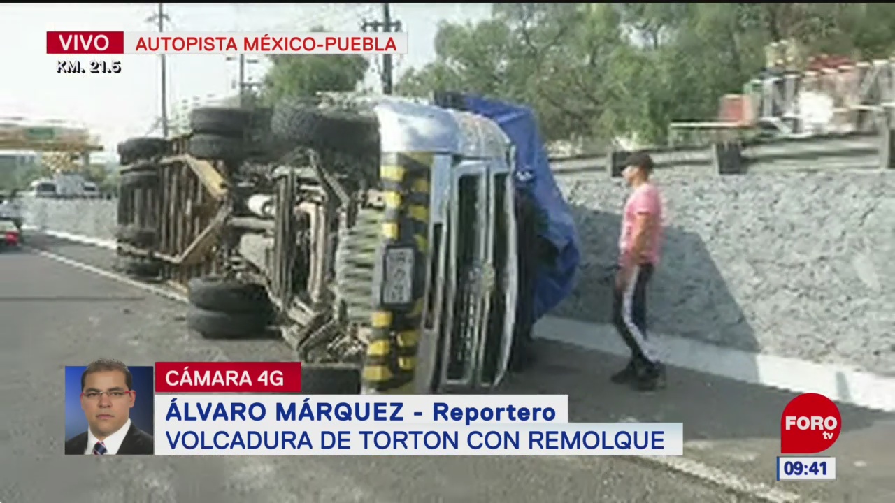 foto: Vuelca torton con remolque en la México-Puebla