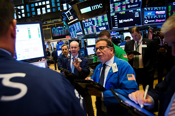 Wall Street cierra la semana con ganancias
