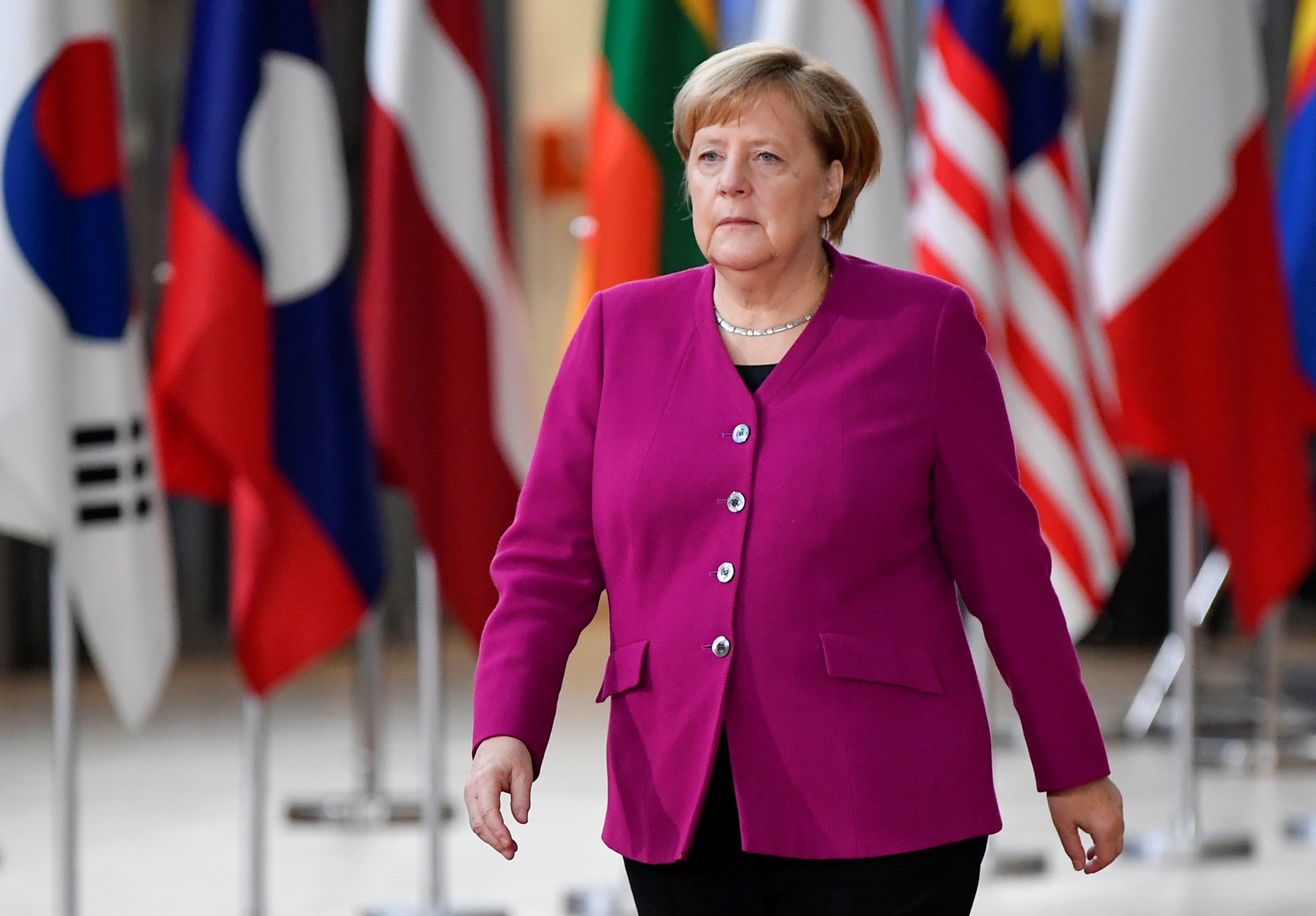 Merkel no se presentará a reelección como presidenta de su partido: Medios