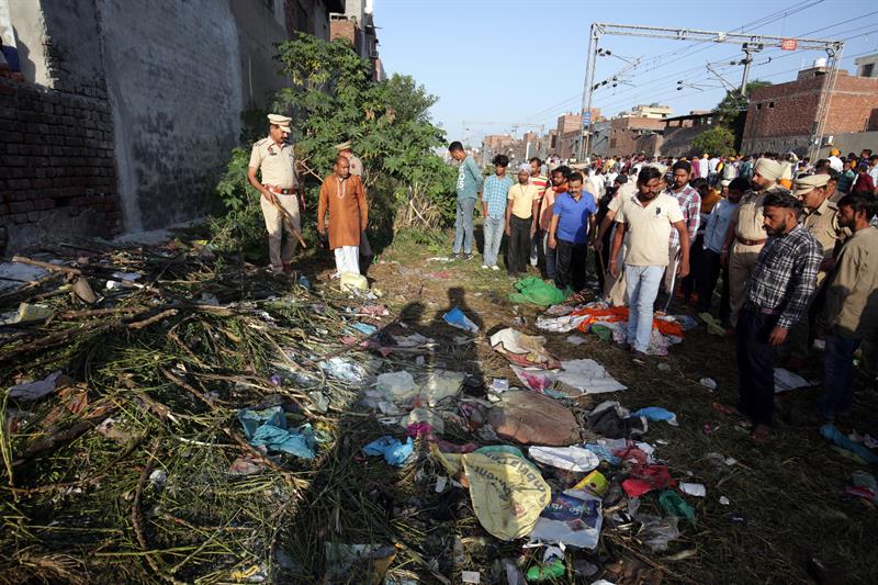Aumentan a 59 muertos y 143 heridos por accidente en India