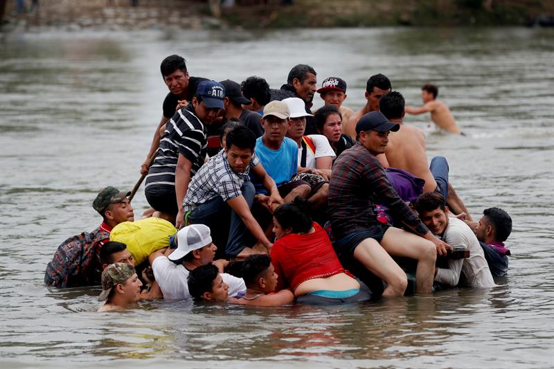 CNS supervisa situación de migrantes en Ciudad Hidalgo, Chiapas