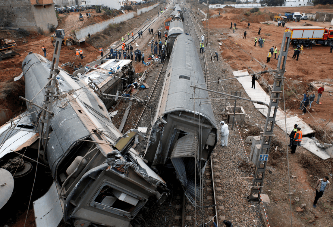 Descarrila tren de pasajeros en Marruecos; al menos siete muertos