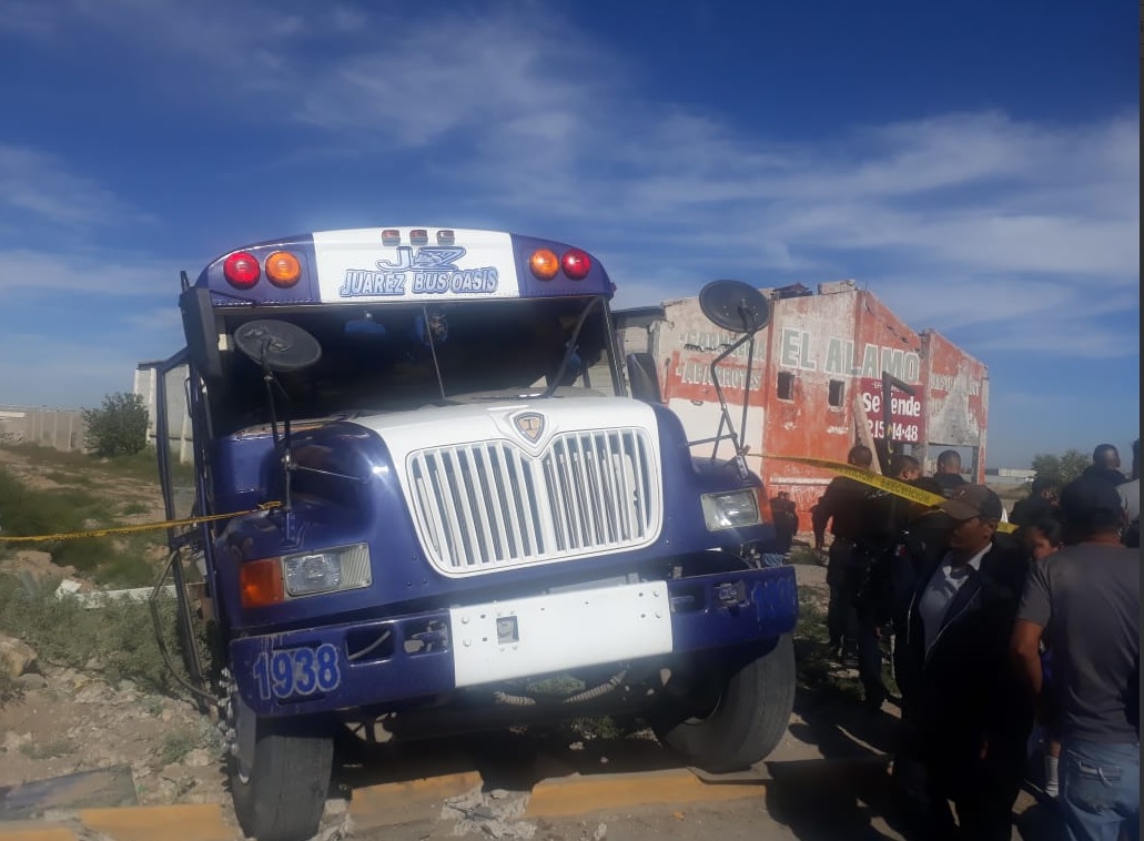 Choque de camión contra tren deja 15 lesionados en Cd. Juárez