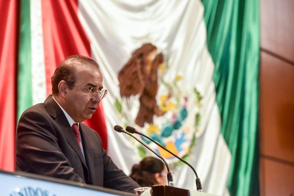 México no cambiará sus leyes migratorias, responde Segob a Trump