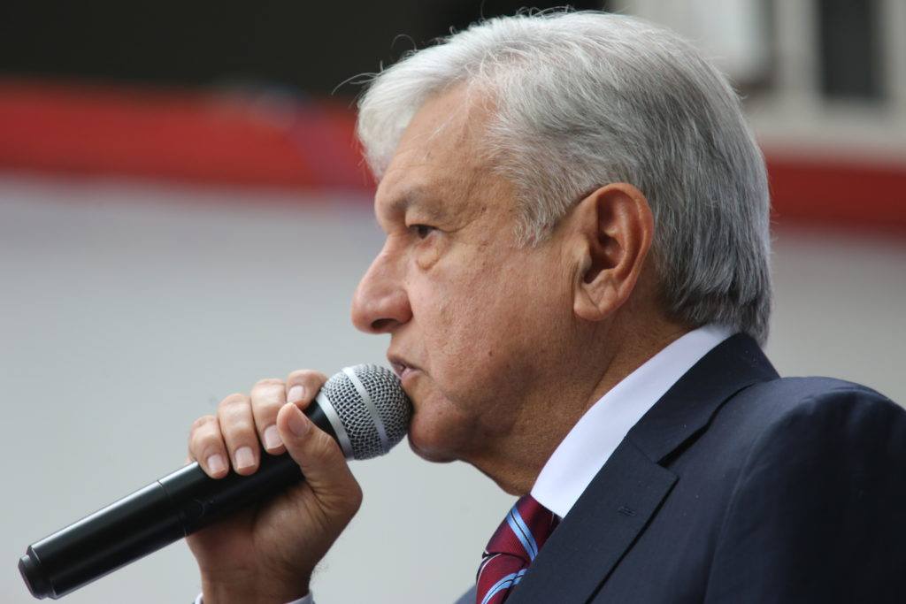 López Obrador anuncia reunión con empresarios del NAIM