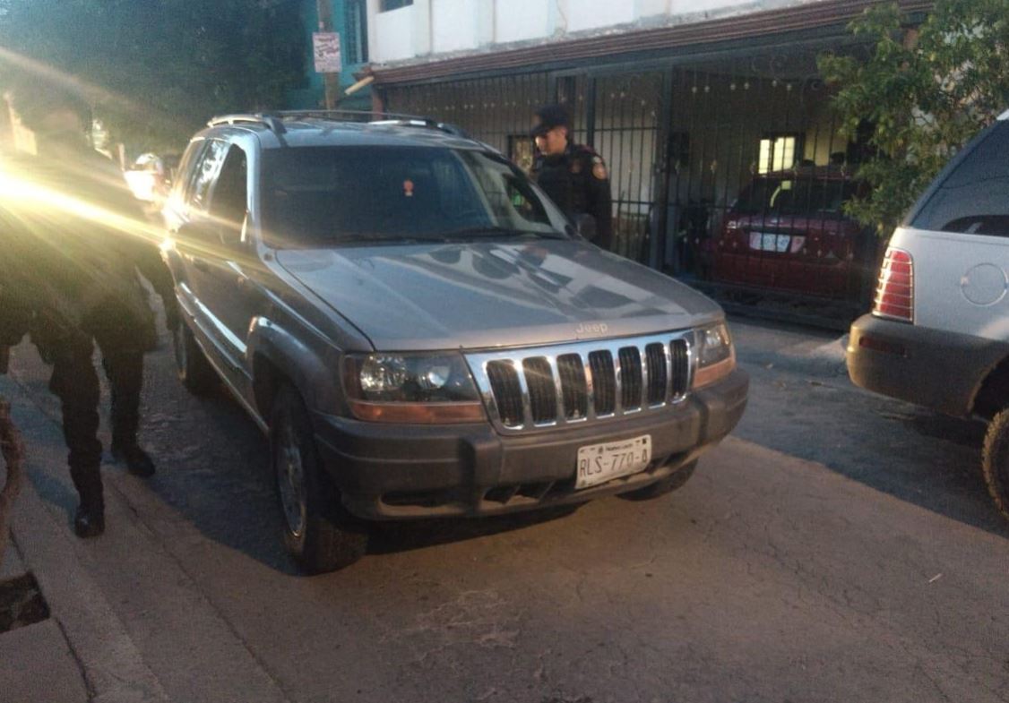 Hombres atacan a disparos a tres personas en Monterrey, NL