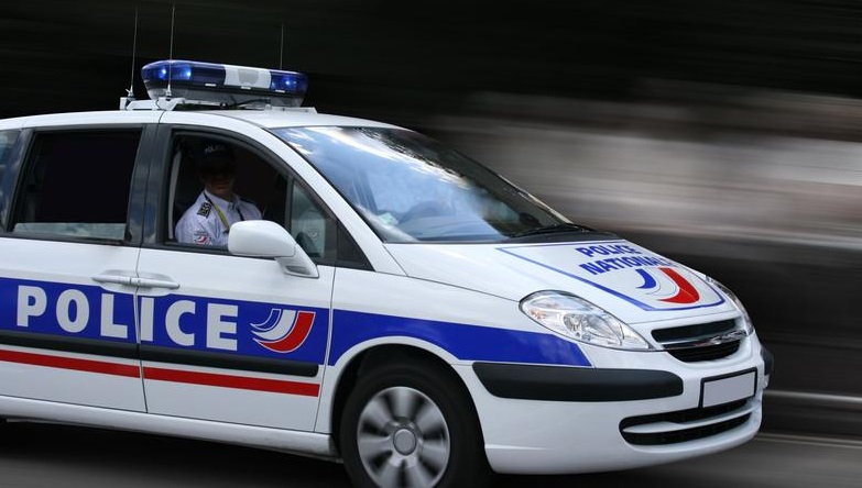 Balacera deja dos heridos en Campos Elíseos de París