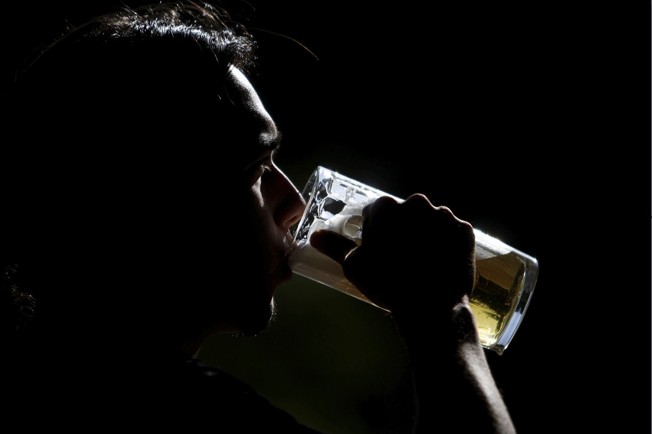 Siete de cada 10 mexicanos beben cerveza para socializar