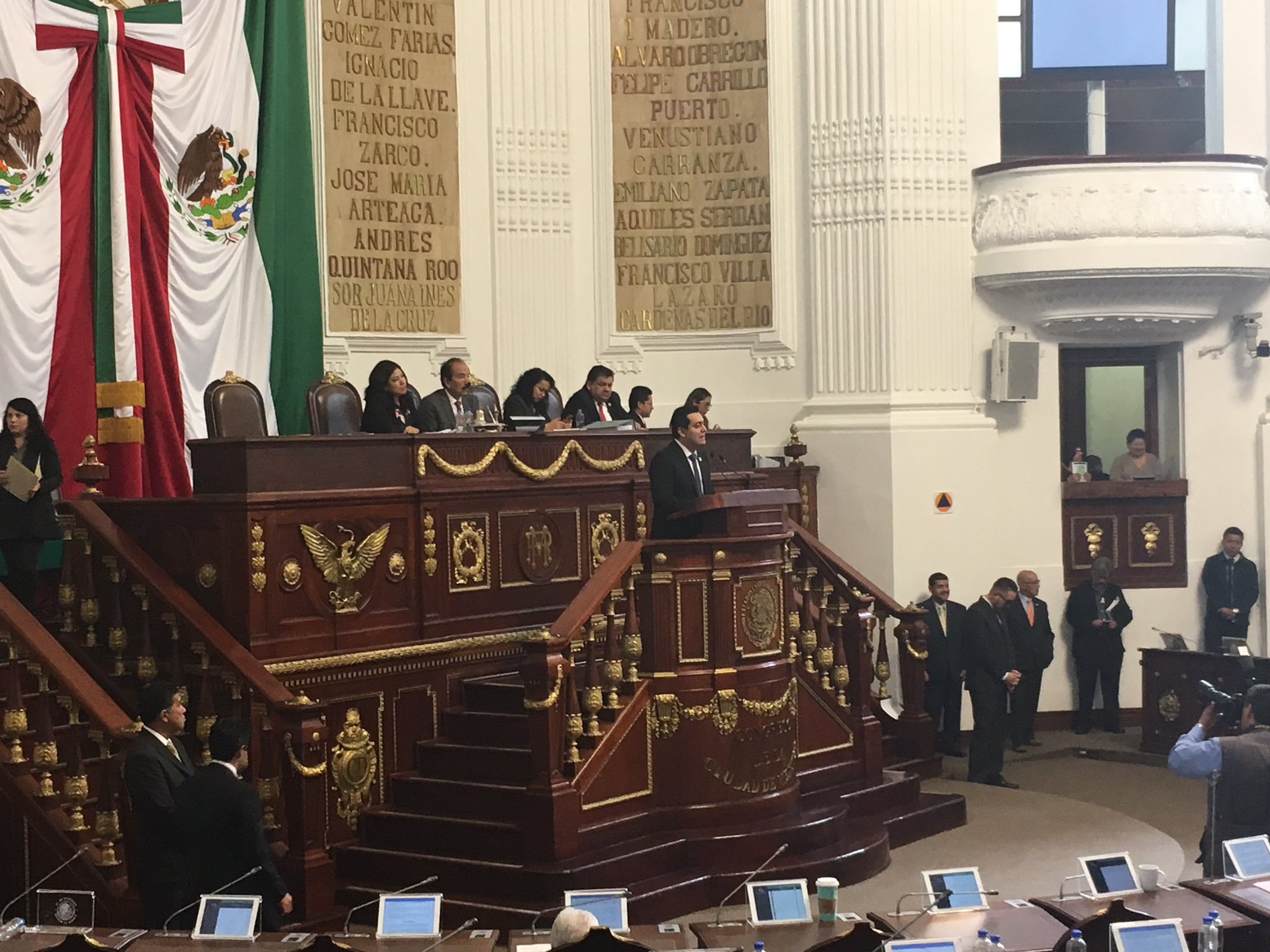 Congreso CDMX pide claridad en presupuesto de reconstrucción