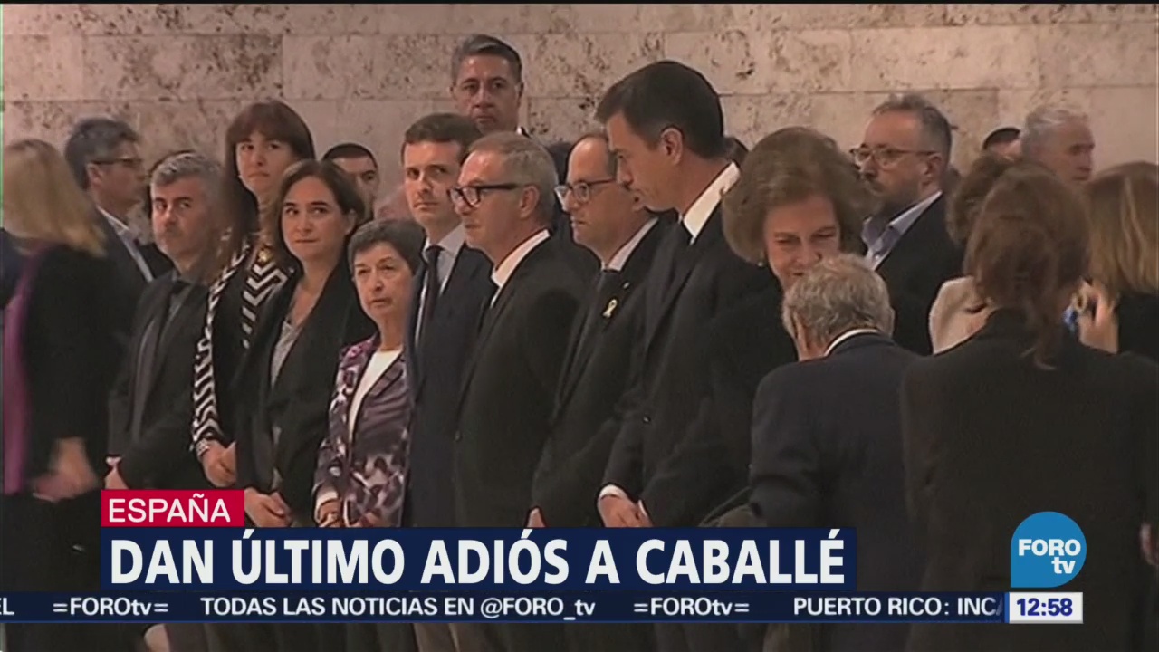 Familiares y amigos dan último adiós a Montserrat Caballé