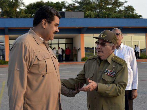 Nicolás Maduro parte de La Habana tras breve visita sorpresa