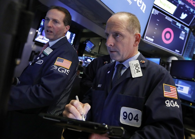 Wall Street cierra en rojo y el Dow Jones cae 1.27 por ciento