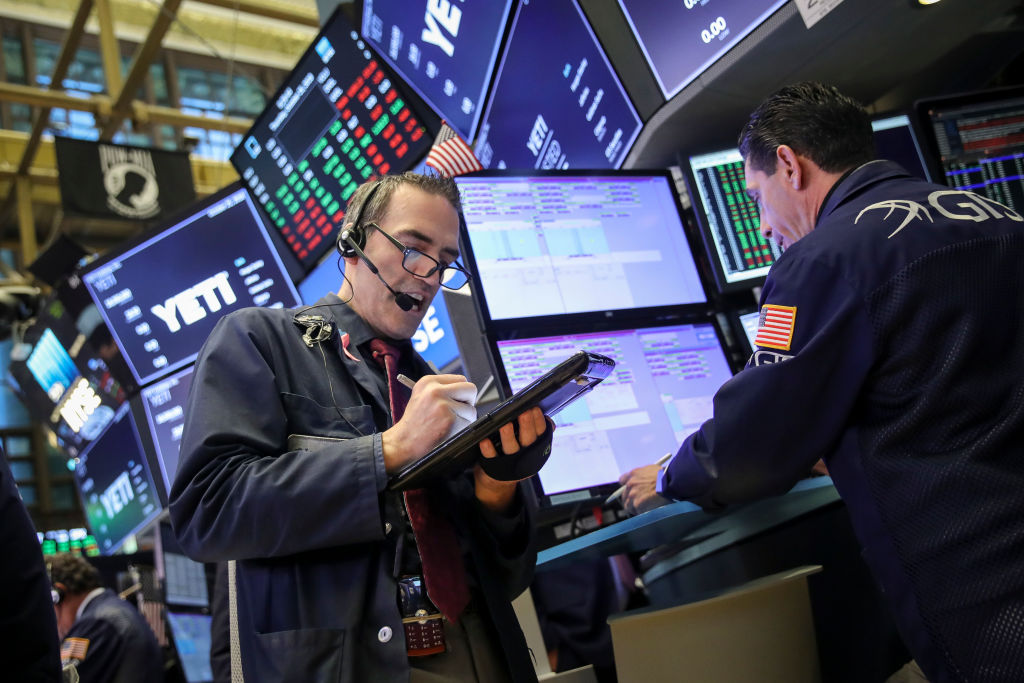 Wall Street cierra con ganancias y el Dow Jones sube