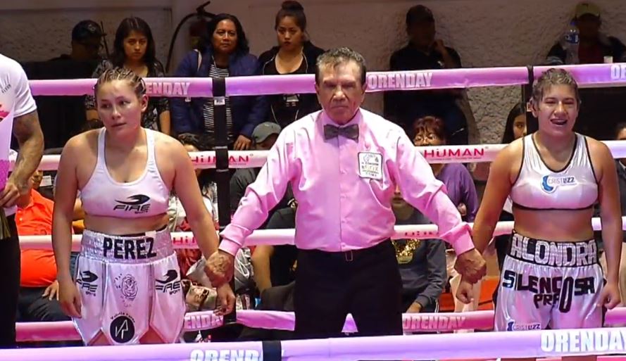 Función de box apoya a mujeres con cáncer de mama; donan taquilla a Fundación Tepoz Rosa