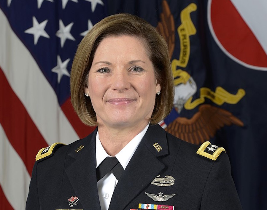 Una mujer liderará al mayor comando del Ejército de EE.UU. por primera vez