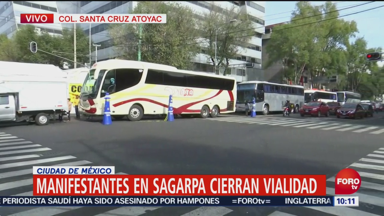 Manifestantes instalados frente a Sagarpa cierran vialidad