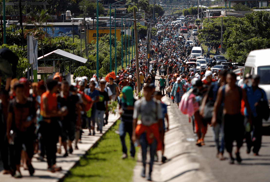 Migrantes centroamericanos pretenden llegar a EU. (Reuters) 