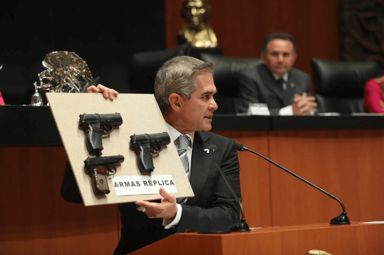 PRD pide cárcel para delincuentes con réplicas de armas de fuego
