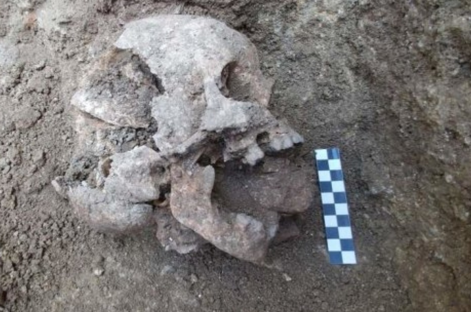 ‘Niño vampiro’, descubierto en tumba de Umbría, Italia