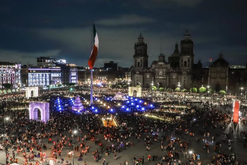 inauguran ofrenda monumental en zocalo de ciudad de mexico