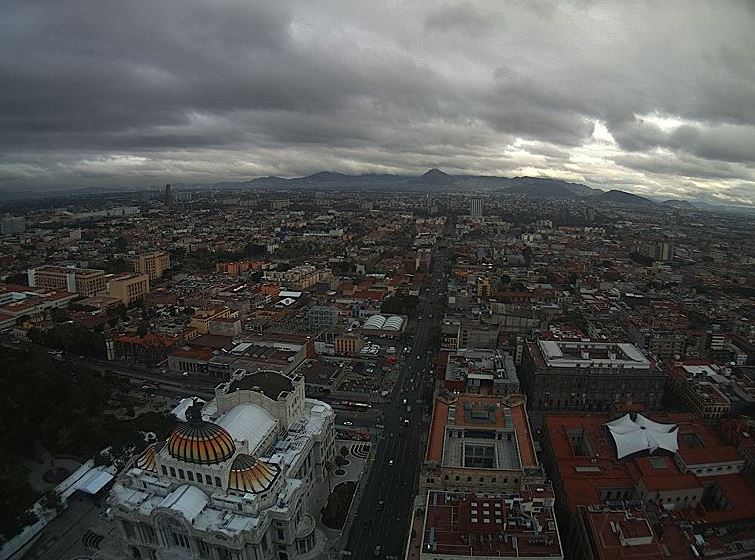Prevén cielo nublado con posibilidad de lluvias en la Ciudad de México