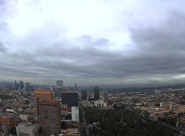 Prevén lluvias y 23 grados en la Ciudad de México