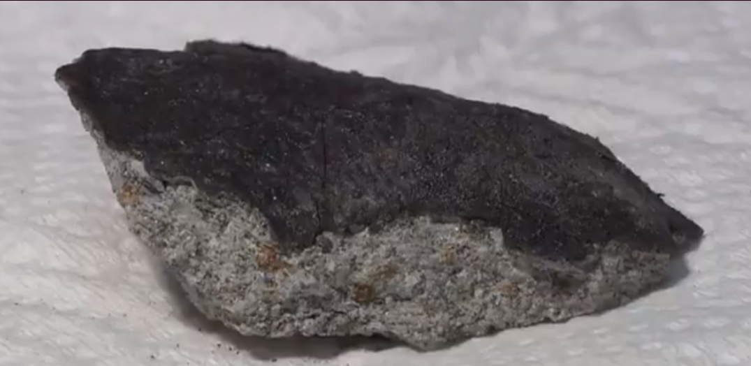 Un meteorito impacta contra un edificio en Japón