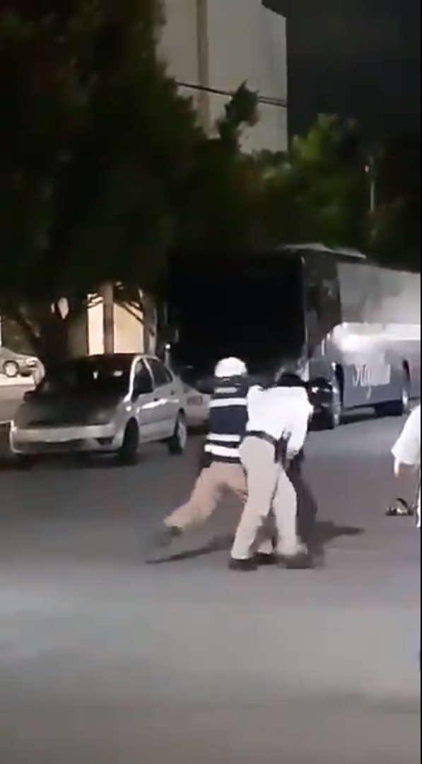 Por abuso policial dos agentes de Tránsito de Cancún son investigados