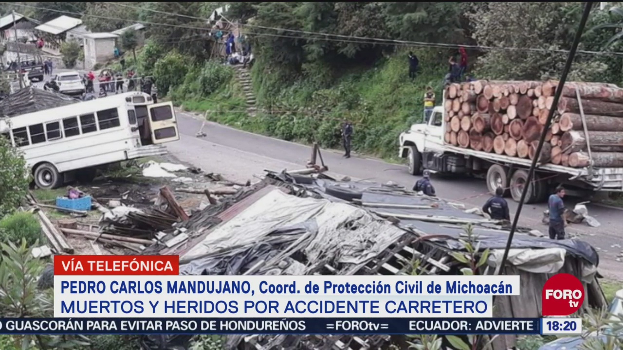 Reportan 10 muertos en accidente vehicular en Michoacán