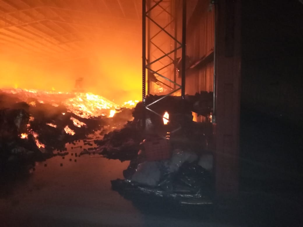 Se incendia bodega en Nuevo León