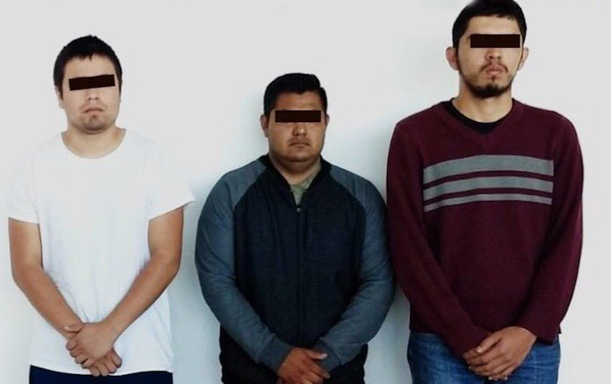 Estudiantes Secuestran Asesinan Compañero UDES Puebla
