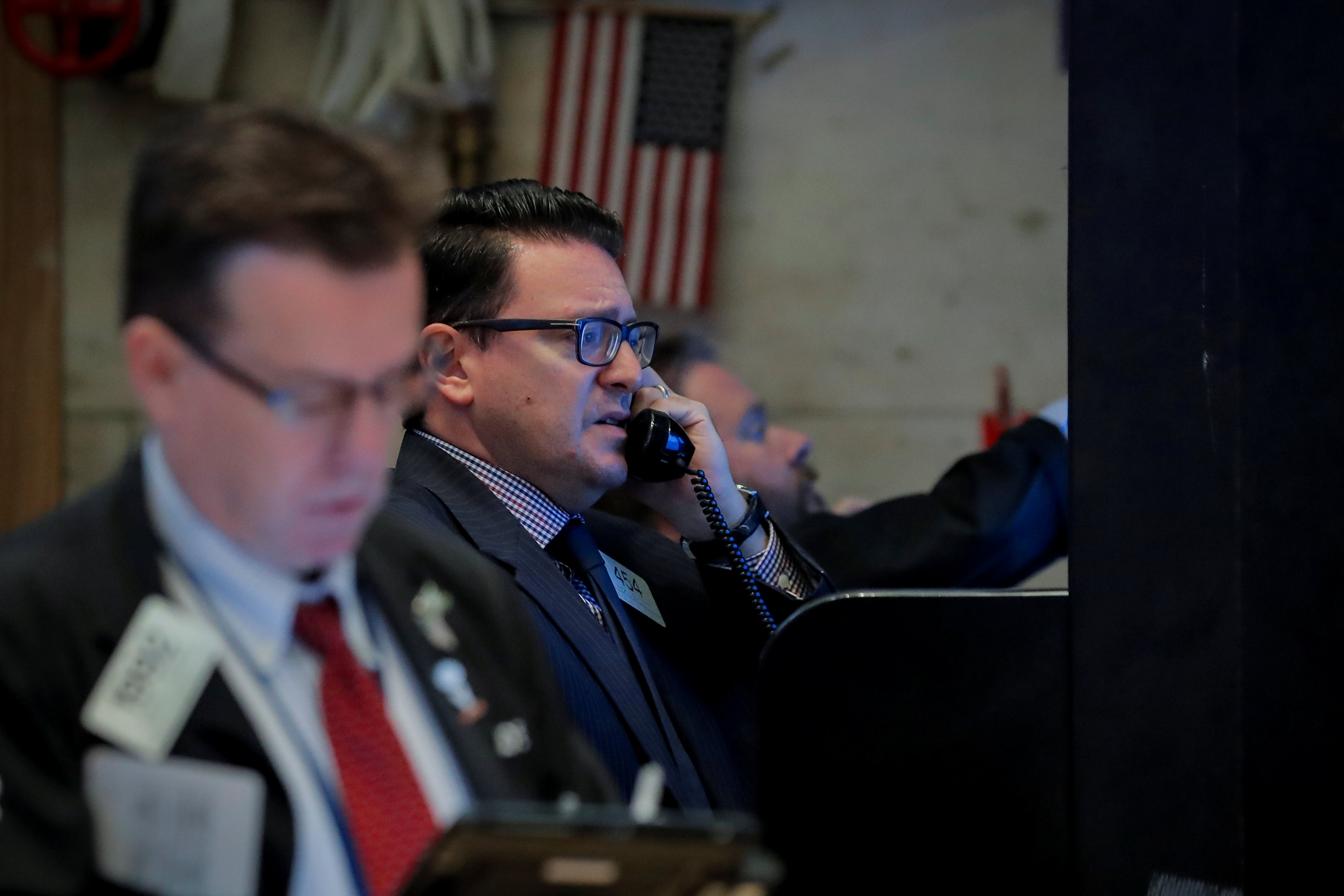 Wall Street abre al alza, acciones tecnológicas suben