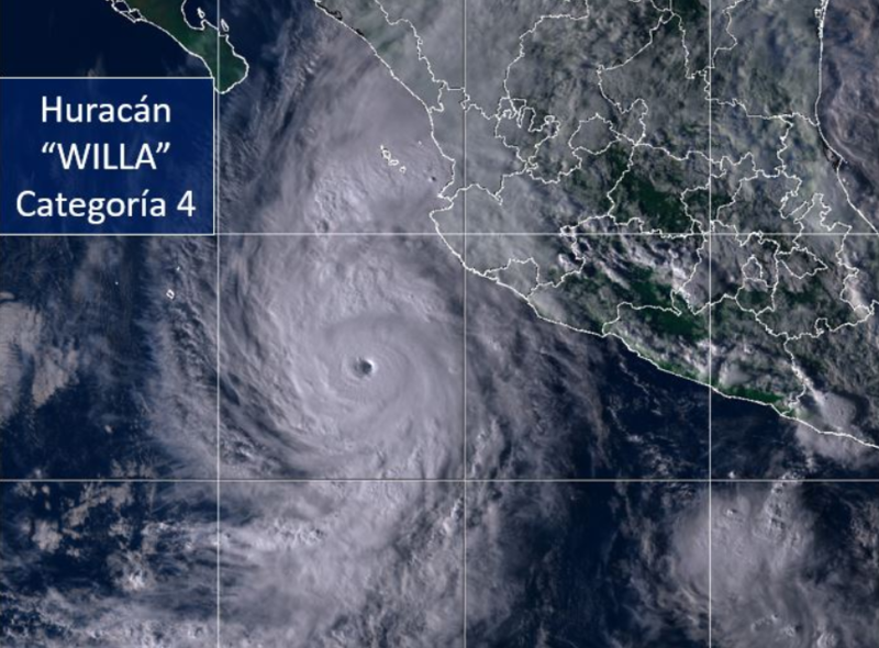 Huracán 'Willa' se fortalece a categoría 4 en su avance hacia México