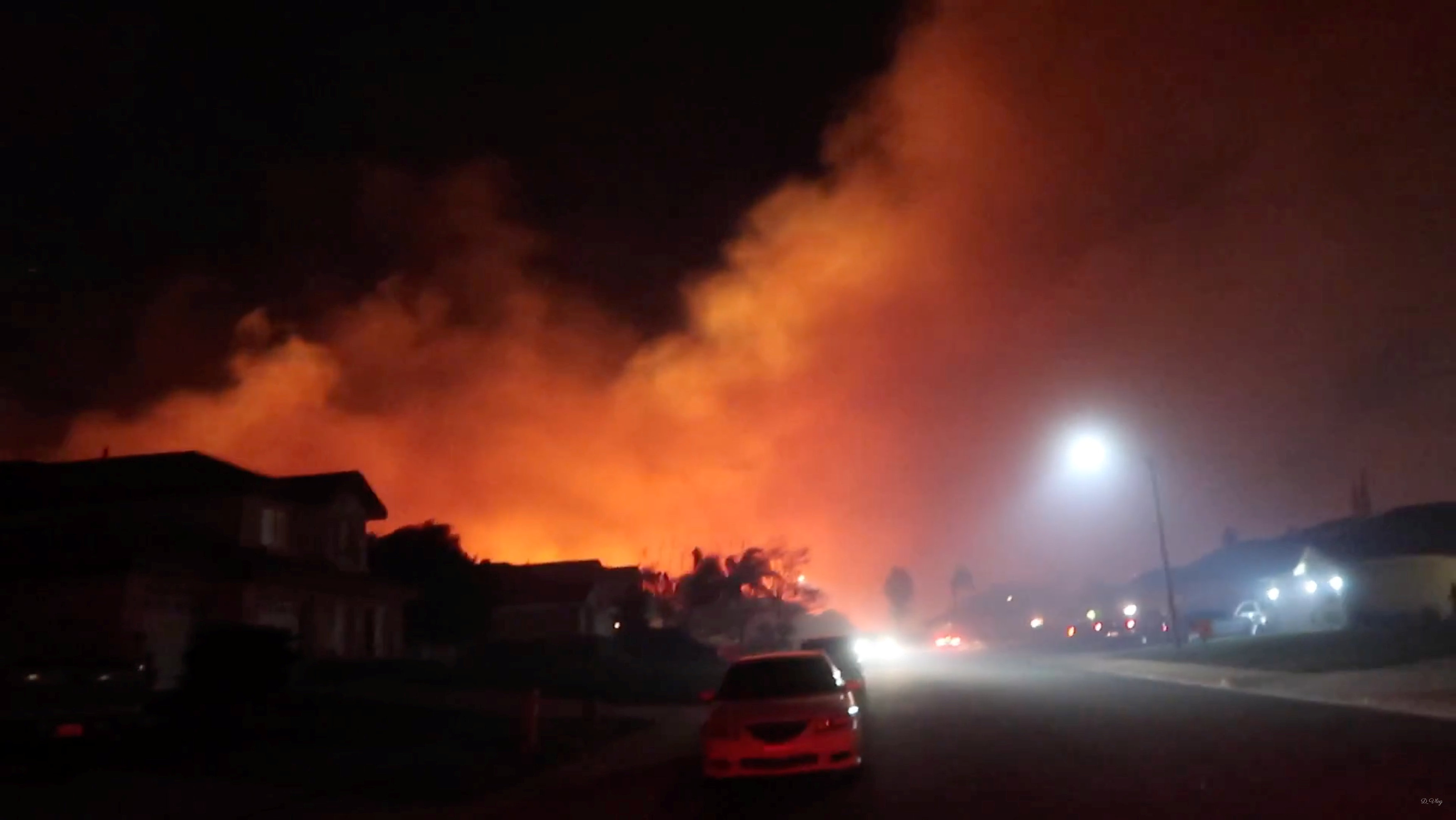 ascienden 56 muertos por incendios en california