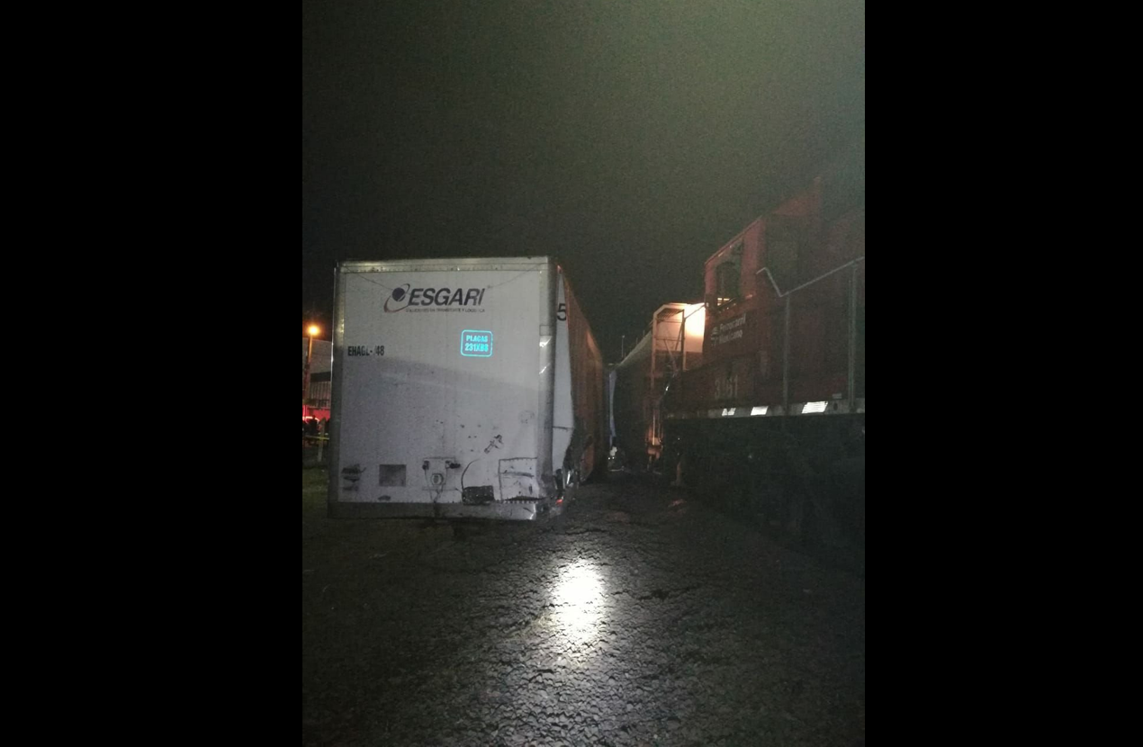 tren choque trailer zapopan accidente descarrila