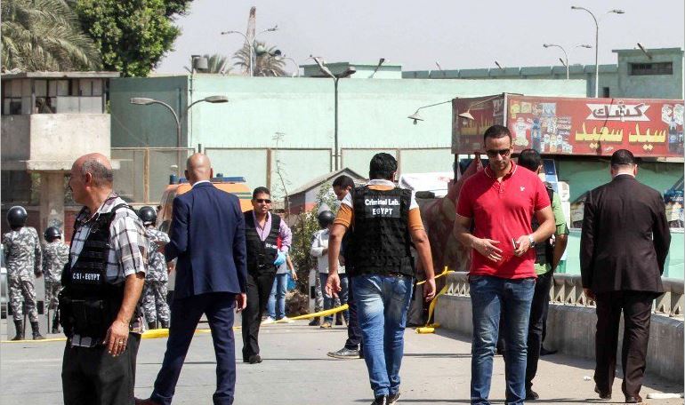 Ataque contra autobúsde cristianos coptos en Egipto