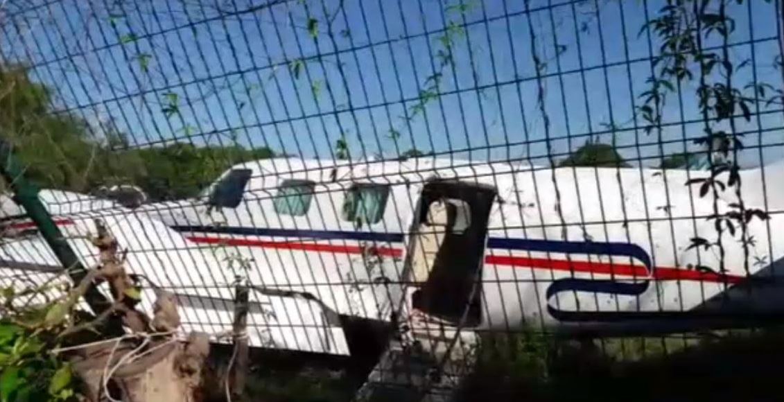Avioneta se impacta en Michoacán; piloto sale ileso