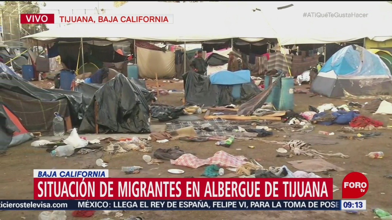 Caravana migrante deja toneladas de basura en albergue de Tijuana