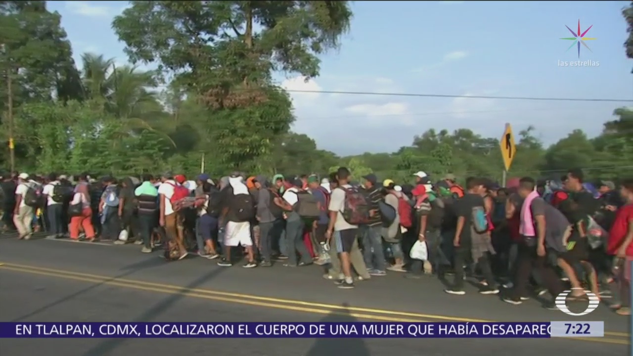 Cuarta caravana de migrantes avanza de Tapachula a Huixtla, en Chiapas