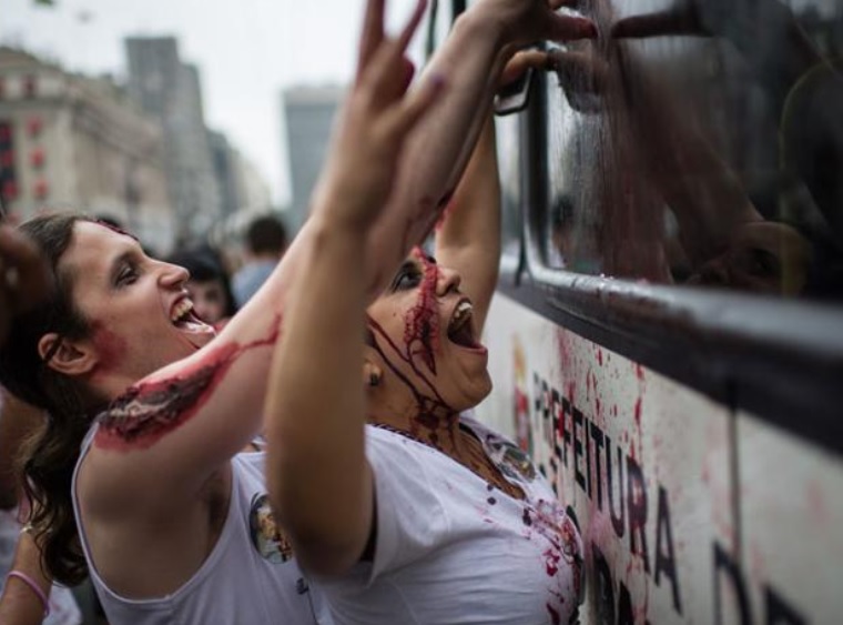 Día de Muertos: zombis toman el centro de Sao Paulo