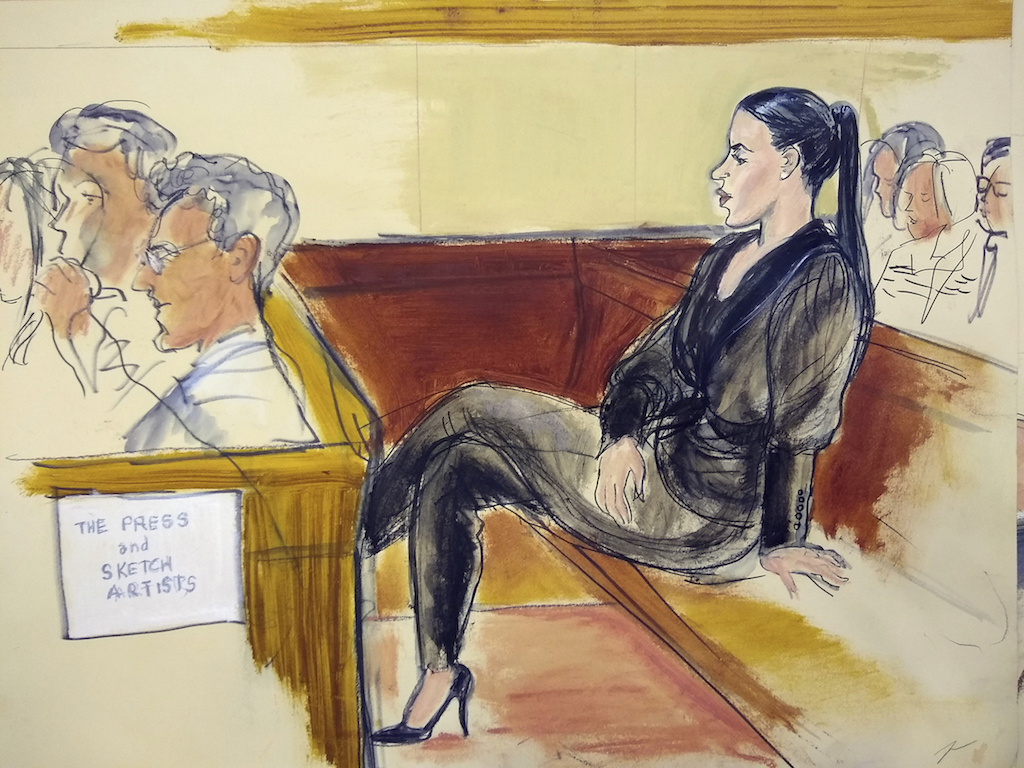 Juez del caso del 'Chapo' ordena a Emma Coronel que salga de la corte