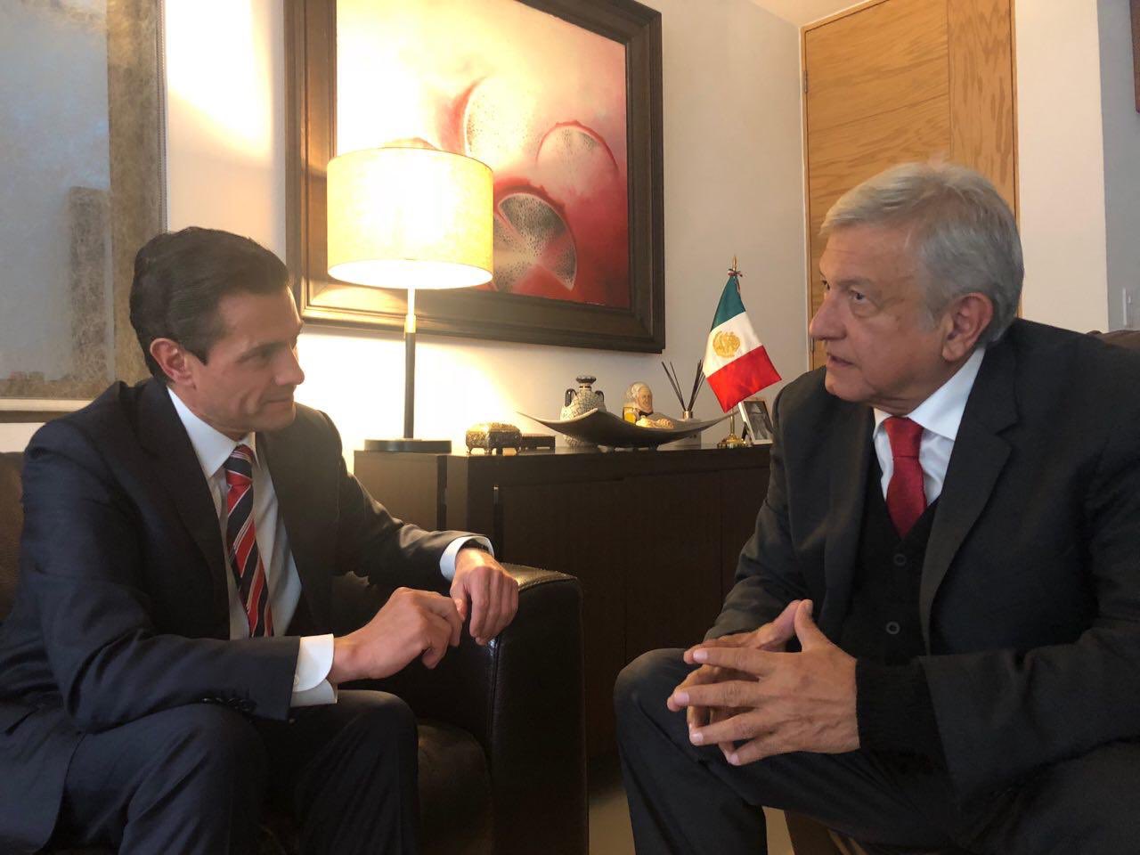 López Obrador y Peña Nieto se reúnen por tercera ocasión