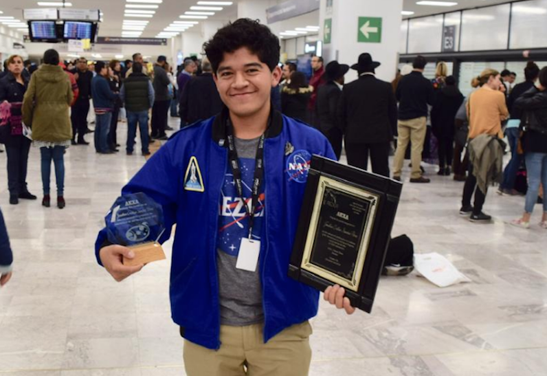 Estudiante mexicano gana segundo lugar en concurso de la NASA