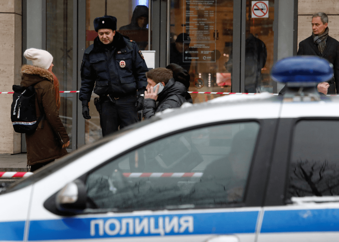 Rusia: Evacuan centros comerciales por alerta bombas